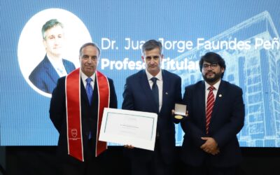 Universidad Autónoma de Chile Reconoce a Dr. Juan Jorge Faundes en Ceremonia de Jerarquización Académica
